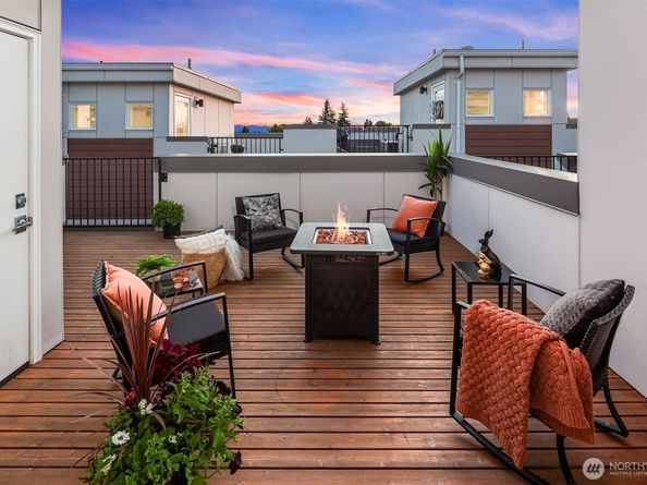 1494 NW 75th Street, Seattle WA 98117