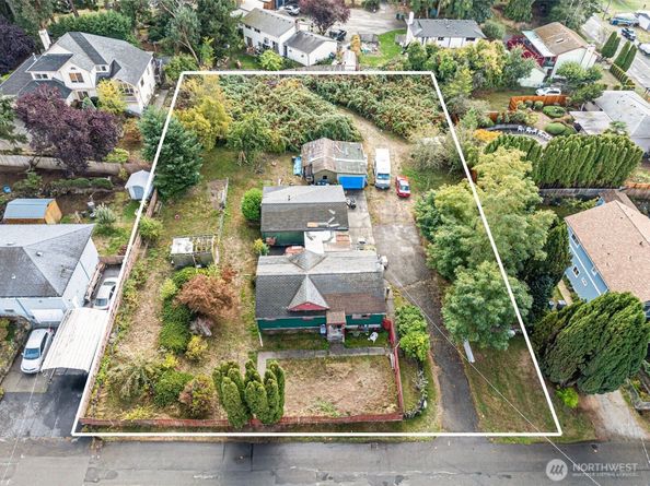 2635 SW 104th Street, Seattle WA 98146