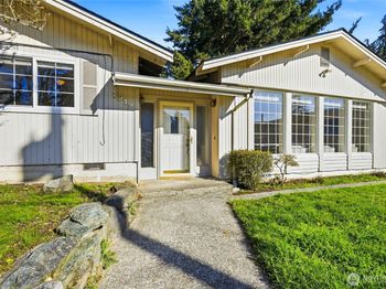 7919 194th Place SW