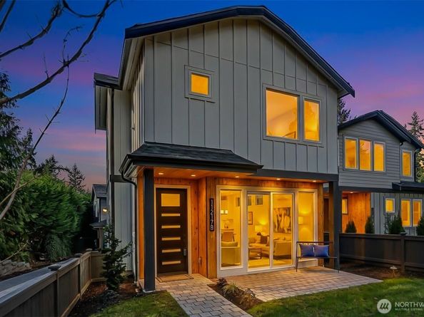 11217 NE 95th Street B, Kirkland WA 98033