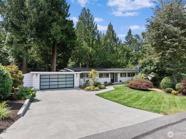 3227 103rd Place NE, Bellevue WA 98004