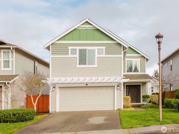 2729 SW Egret Street