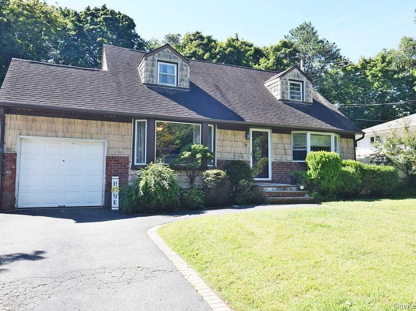 90 Cornell Drive, Smithtown NY 11787