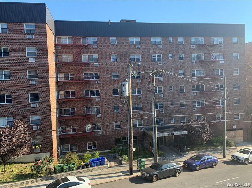 3240 Riverdale Avenue 3J, Bronx NY 10463