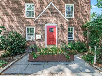 3904 49th Street