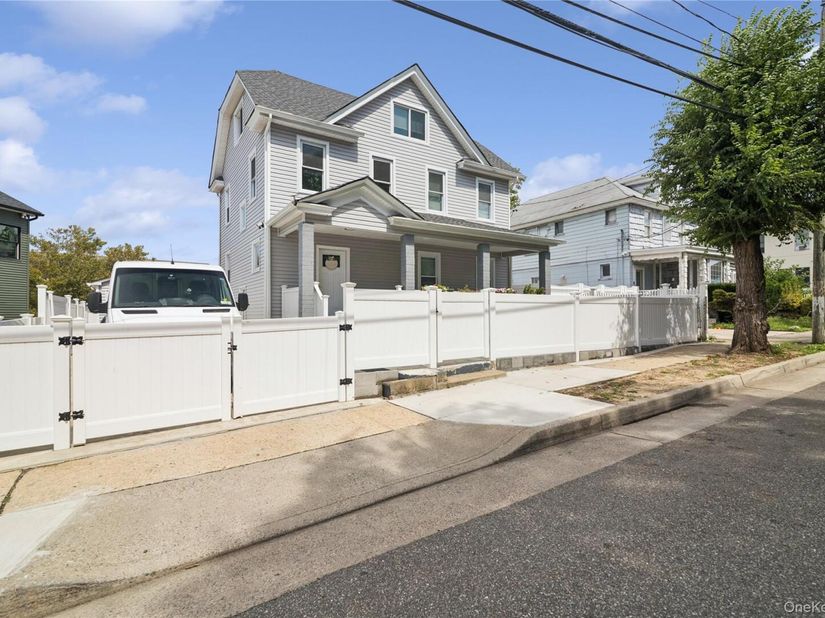 15 Prospect Place, Hempstead NY 11550