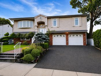 586 Harless Place