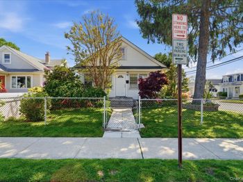 44 Saint Pauls Road S