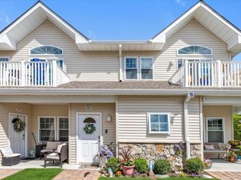 206 Anchor Court