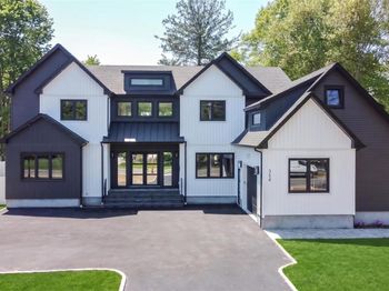 364 Old Farmingdale Road
