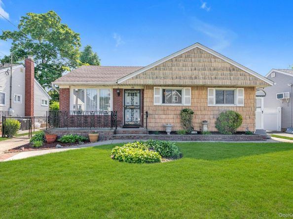 106 Green Avenue, Hempstead NY 11550