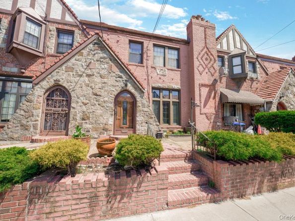 13009 227th Street, Laurelton NY 11413