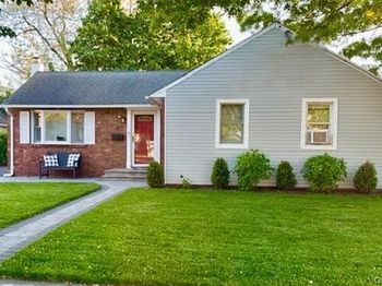 10 Nehring Avenue