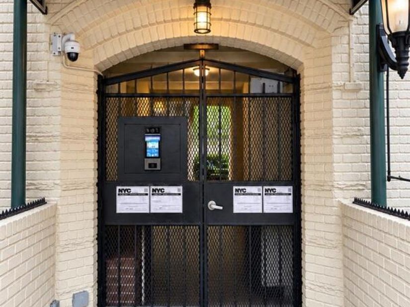 21-38 35th Street 2C, Astoria NY 11105