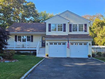 39 Ferraro Drive