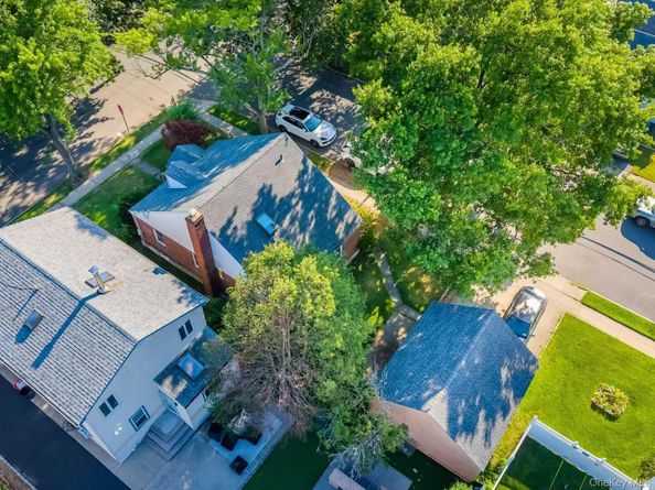850 Washington Street, Franklin Square NY 11010