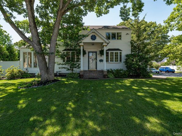 323 Eastwood Boulevard, Centereach NY 11720
