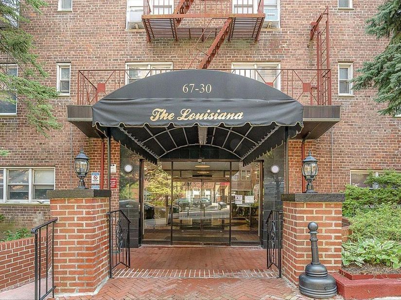 67-30 Clyde Street 3W, Forest Hills NY 11375