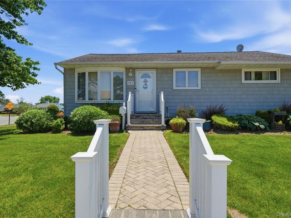 757 Anderson Avenue, Franklin Square NY 11010