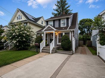 98 Willow Avenue
