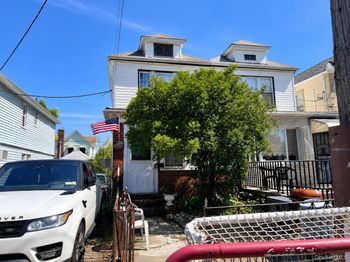 1561 E 53rd Street