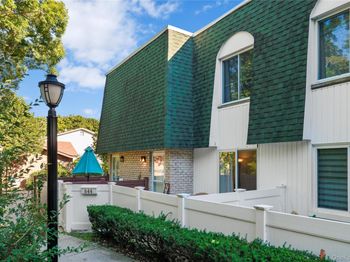 644 W End Drive