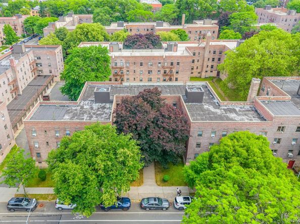 144-36 78th Avenue 2D, Flushing NY 11367