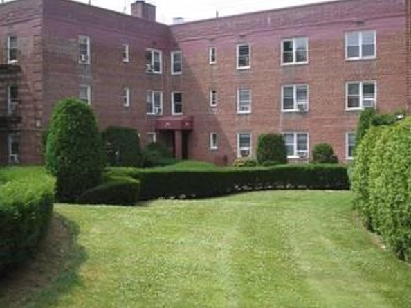 10 DAVENPORT Avenue 1F, New Rochelle NY 10805