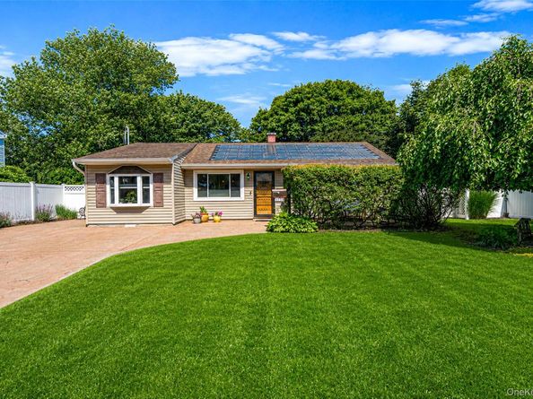1053 Ocean Avenue, Bay Shore NY 11706