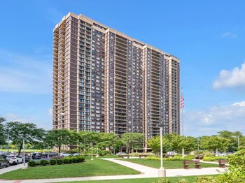 269-10 Grand Central Parkway