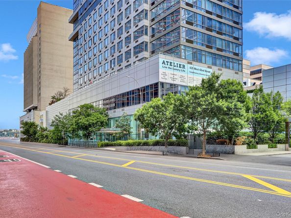 635 W 42nd Street 7A, New York (Manhattan) NY 10036