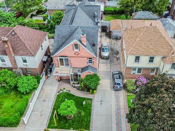 5707 146th Street, Flushing NY 11355