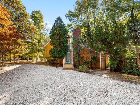 20 Norfolk Drive, Springs NY 11937