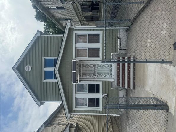 147-18 Foch Boulevard, South Ozone Park NY 11436