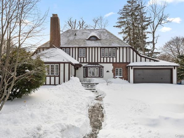 2 Wynmor Road, Scarsdale NY 10583