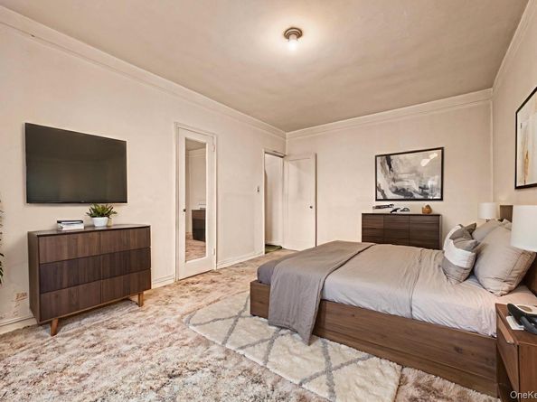 77-14 113th Street 3O, Forest Hills NY 11375