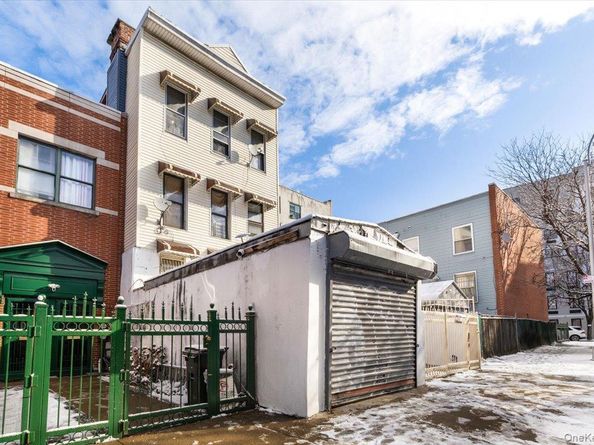 877 Hornaday Place, Bronx NY 10460