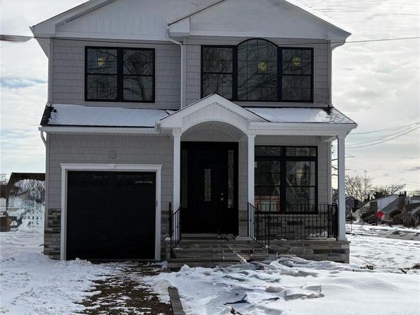 TBD Camp Avenue, North Merrick NY 11566