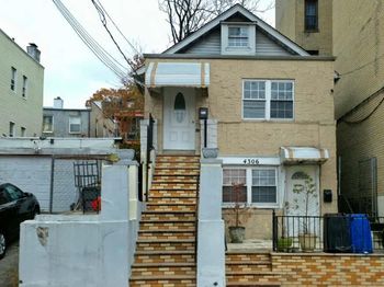 4306 Matilda Avenue