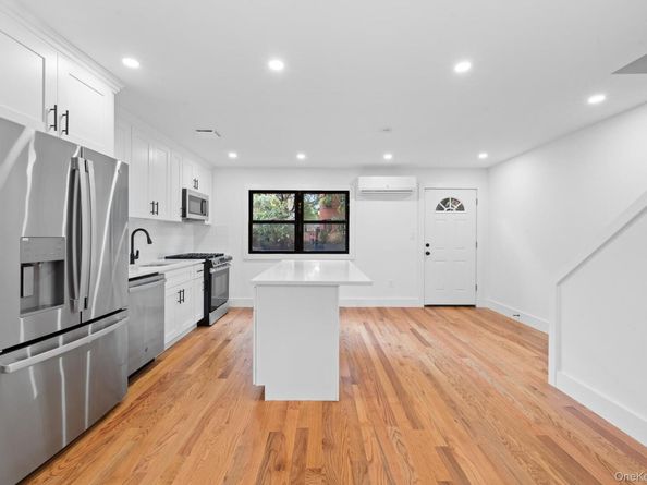 671 Saratoga Avenue, Brooklyn NY 11212