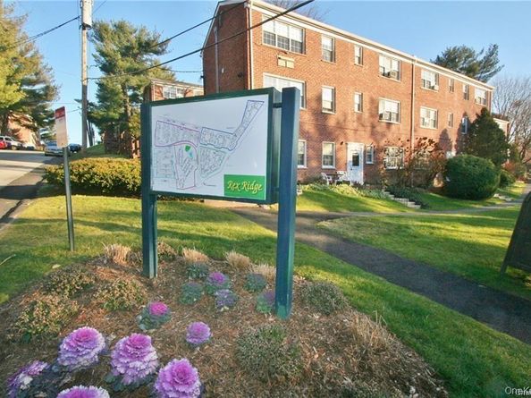 182 Pinewood Road 23, Hartsdale NY 10530