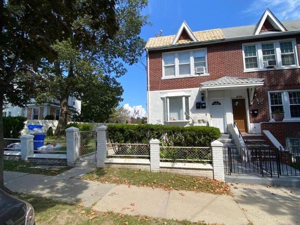 937 E 230th Street, Bronx NY 10466