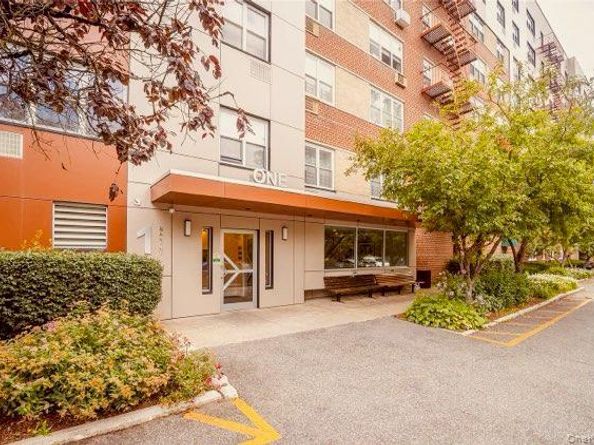1 Balint Drive 366, Yonkers NY 10710