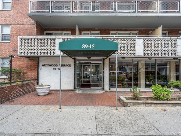 89-15 Parsons Boulevard 7D, Jamaica NY 11432