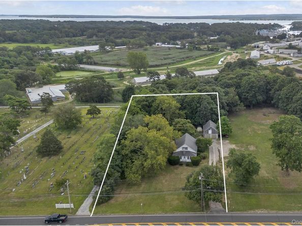 653 Main Road, Aquebogue NY 11931