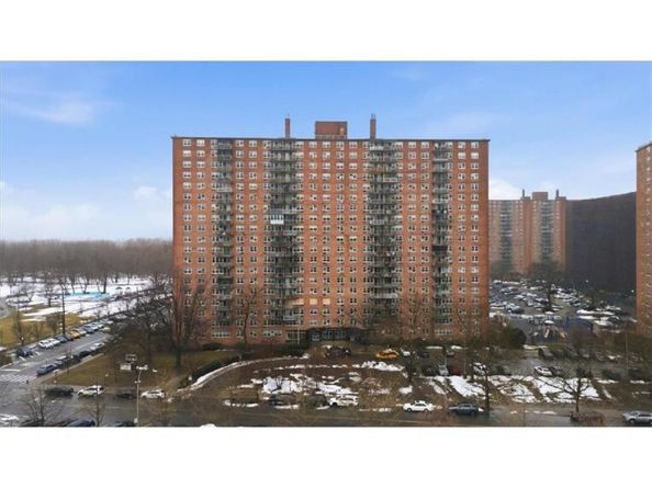 825 Morrison Avenue 8C, Bronx NY 10473
