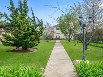 136 Lido Boulevard