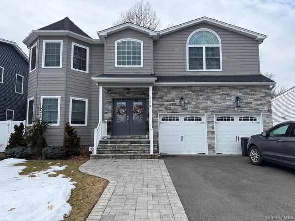 116 Winifred Drive, Merrick NY 11566