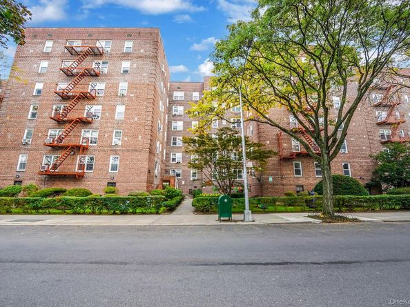 39-45 51st Street 5C, Woodside NY 11377