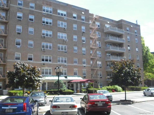 84-39 153 Avenue 3A, Howard Beach NY 11414